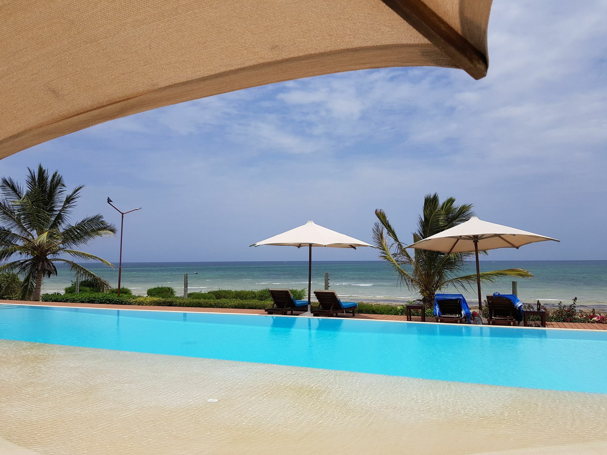 Villa Kalista Luxury Villas شاطئ دياني المظهر الخارجي الصورة